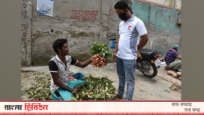 বাজারে উঠেছে লিচু