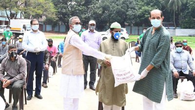 অসহায় মানুষের জন্য সরকারি সহায়তা অব্যাহত থাকবে: পরিবেশমন্ত্রী
