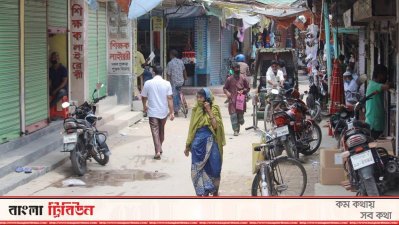 সময়ের আগেই খুলে গেছে দোকানপাট 