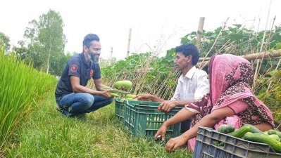 ঢাকায় বিনা খরচে কৃষিপণ্য পৌঁছে দেবে ‘কৃষকবন্ধু’