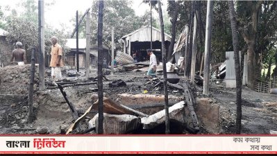 ঘরের সবকিছুই পুড়ে গেছে আগুনে