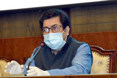 ব্যারিস্টার শেখ ফজলে নূর তাপস 