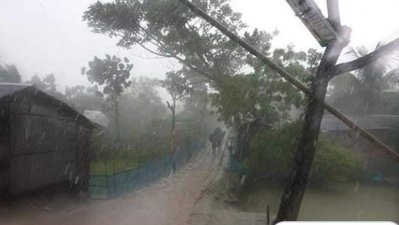 সাতক্ষীরা উপকূলে ঝড়ো বাতাস