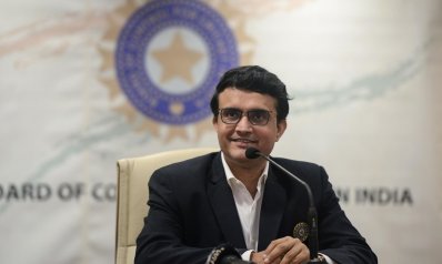 সৌরভের ইঙ্গিত, ফাঁকা স্টেডিয়ামে হলেও আইপিএল হবে