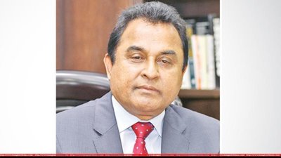 অর্থমন্ত্রী আ হ ম মুস্তফা কামাল
