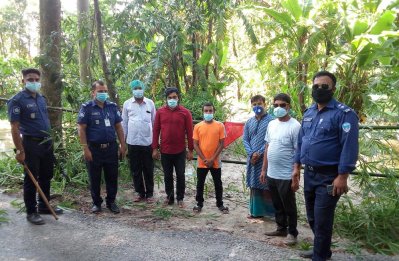 চেয়ারম্যানসহ ৪ জনের মৃত্যু, অবশেষে গ্রাম লকডাউন