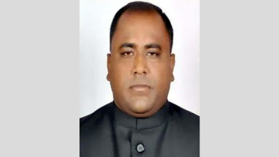 বরখাস্ত করা চেয়ারম্যান