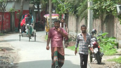 রেড জোন ঘোষিত এলাকায় চলাচল স্বাভাবিক