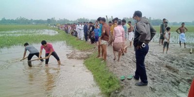 প্রশাসনের হস্তক্ষেপে লাশ সৎকার করা হয়