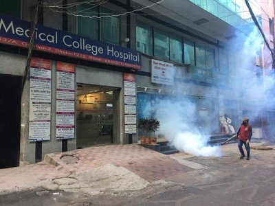 ৩৩ হাসপাতালে মশার ওষুধ ছিটিয়েছে ডিএনসিসি