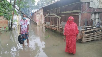 কেশবপুর পৌর এলাকায় জলাবদ্ধতা (ছবি সংগৃহীত)