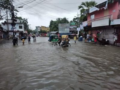 ঢলের পানিতে প্লাবিত নিম্নাঞ্চল