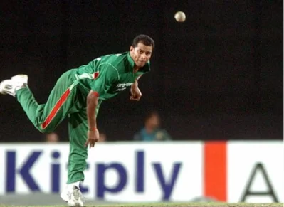 লেগ স্পিনার অলক