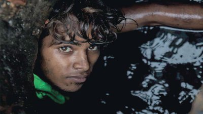করোনায় খরচ বাড়লেও, আয় কমেছে পরিচ্ছন্নতাকর্মীদের