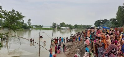 চিলমারীতে বন‌্যার পা‌নি‌তে ডু‌বে শিশুর মৃত‌্যু