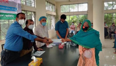 করোনায় কর্মহীন দুই শতাধিক পরিবারকে নগদ অর্থ সহায়তা