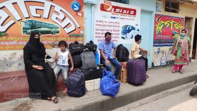 অন্যান্য বছরের মতো যাত্রীদের চাপ নেই বাস টার্মিনালগুলোতে