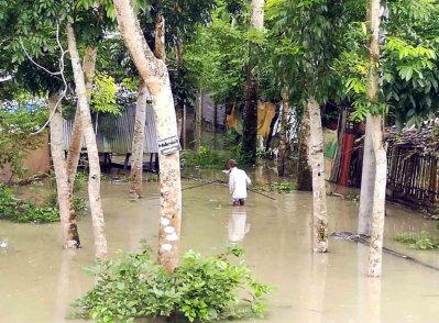 পানির নিচে শতাধিক গ্রাম, তলিয়ে গেছে মৎস্য খামার