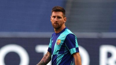 মেসিকে পিএসজিতে ‘স্বাগত’ জানাবেন টুখেল