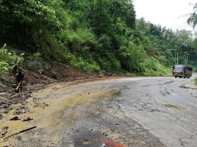 রাঙামাটির ক্ষতিগ্রস্ত সড়ক