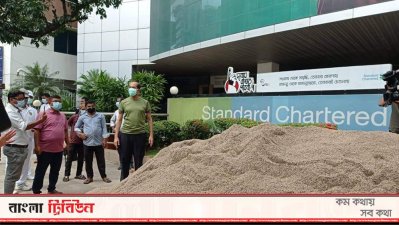 ডিএনসিসি এলাকায় অভিযানে মেয়র আতিকুল ইসলাম