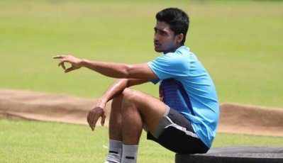 ছন্দে ফিরতে ঘাম ঝরাচ্ছেন মেহেদী হাসান রানা