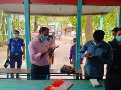 অনিয়মের দায়ে চার প্রতিষ্ঠানের মালিককে জরিমানা