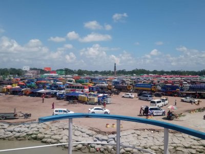 শিমুলিয়া-কাঁঠালবাড়ী রুটে ফেরি চলাচল বন্ধ