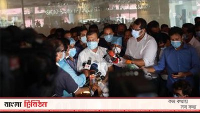 সাংবাদিকদের ব্রিফ করেন নারায়ণগঞ্জের ডিসি