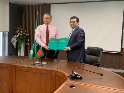ইউল্যাব ও এশিয়ান ইনস্টিটিউট অব টেকনোলজির মধ্যে সমঝোতা চুক্তি স্বাক্ষর
