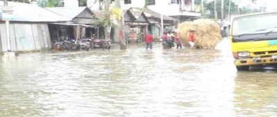 গাইবান্ধার সাত উপজেলার বিস্তীর্ণ এলাকা প্লাবিত