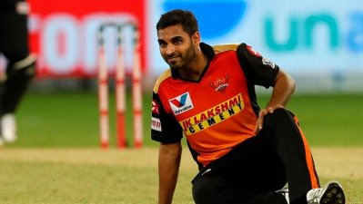 চোটে আক্রান্ত ভারতীয় পেসার ভুবনেশ্বর কুমার