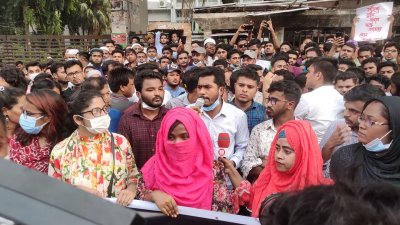 আওয়ামী লীগ সরকার পরিচালনায় ব্যর্থ: ভিপি নুর