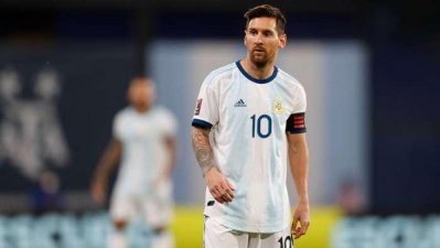 মেসি বলছেন, স্নায়ুচাপে ভুগেছে আর্জেন্টিনা