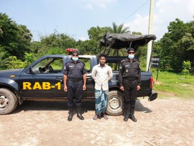 স্কুলছাত্রীকে সংঘবদ্ধ ধর্ষণের প্রধান আসামি গ্রেফতার