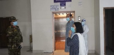 সস্ত্রীক কুর্মিটোলা হাসপাতালে ভর্তি মেয়র আতিকুল