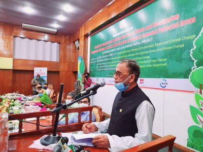 দেশীয় প্রজাতির উদ্ভিদ রক্ষায় বিশেষ উদ্যোগ নিয়েছে সরকার: পরিবেশ মন্ত্রী