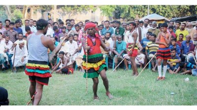 শৈলকুপায় অনুষ্ঠিত লাঠিখেলা