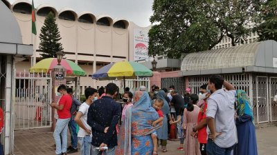 খুললো জাদুঘরের দরজা, সঙ্গে মাস্ক আছে তো?