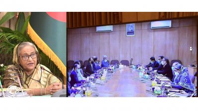 লকডাউনের চিন্তা নেই, সতর্ক থাকার নির্দেশ প্রধানমন্ত্রীর