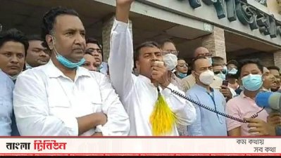 বক্তব্য দিচ্ছেন বিএনপি প্রার্থী এসএম জাহাঙ্গীর হোসেন