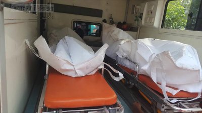কুষ্টিয়ায় ট্রাক-অ্যাম্বুলেন্স সংঘর্ষে নিহত ৫