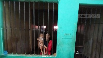 মায়ের কোলে ১৫ দিন জেলে কাটালো সাত মাসের শিশু