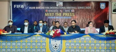 সংবাদ সম্মেলনে কথা বলছেন কাজী সালাউদ্দিন।