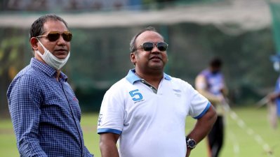  হাবিবুল বাশার (বাঁয়ে) ও নাঈমুর রহমান              - ছবি:বিসিবি