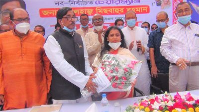 দায়িত্ব নিচ্ছেন মিছবাহুর রহমান  