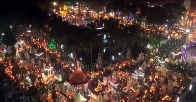 বরিশাল মহাশ্মশানে শ্মশান দীপাবলি উৎসব