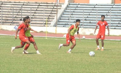 অনুশীলনে ব্যস্ত বাংলাদেশ দল