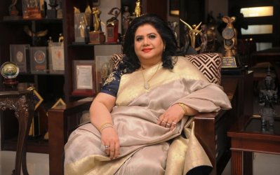সাম্প্রতিক রুনা লায়লা