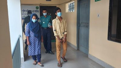 মোবাইল ছিনতাইকারী চক্রের সদস্য